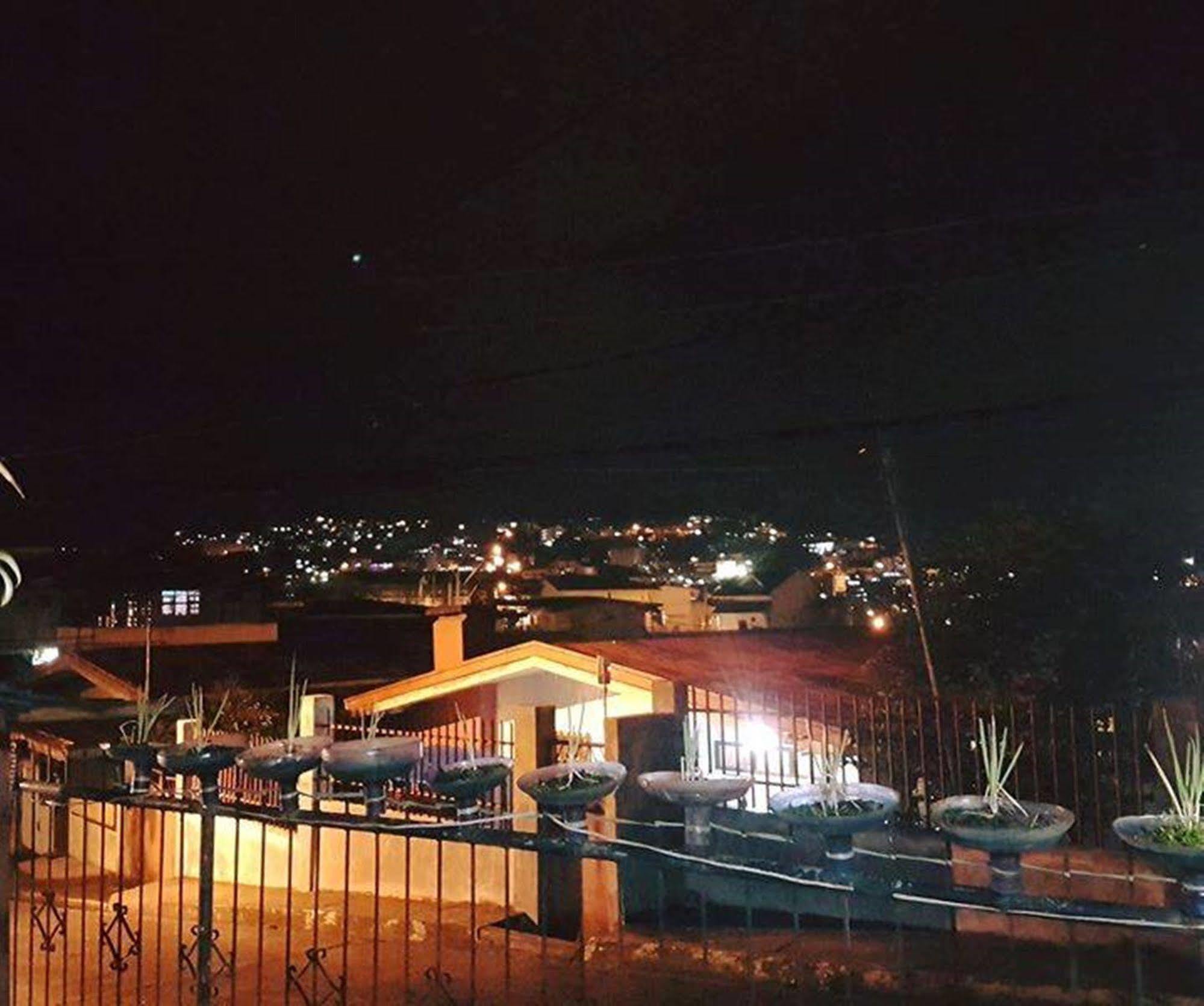 Le Monette Bed & Breakfast Baguio City Exterior photo